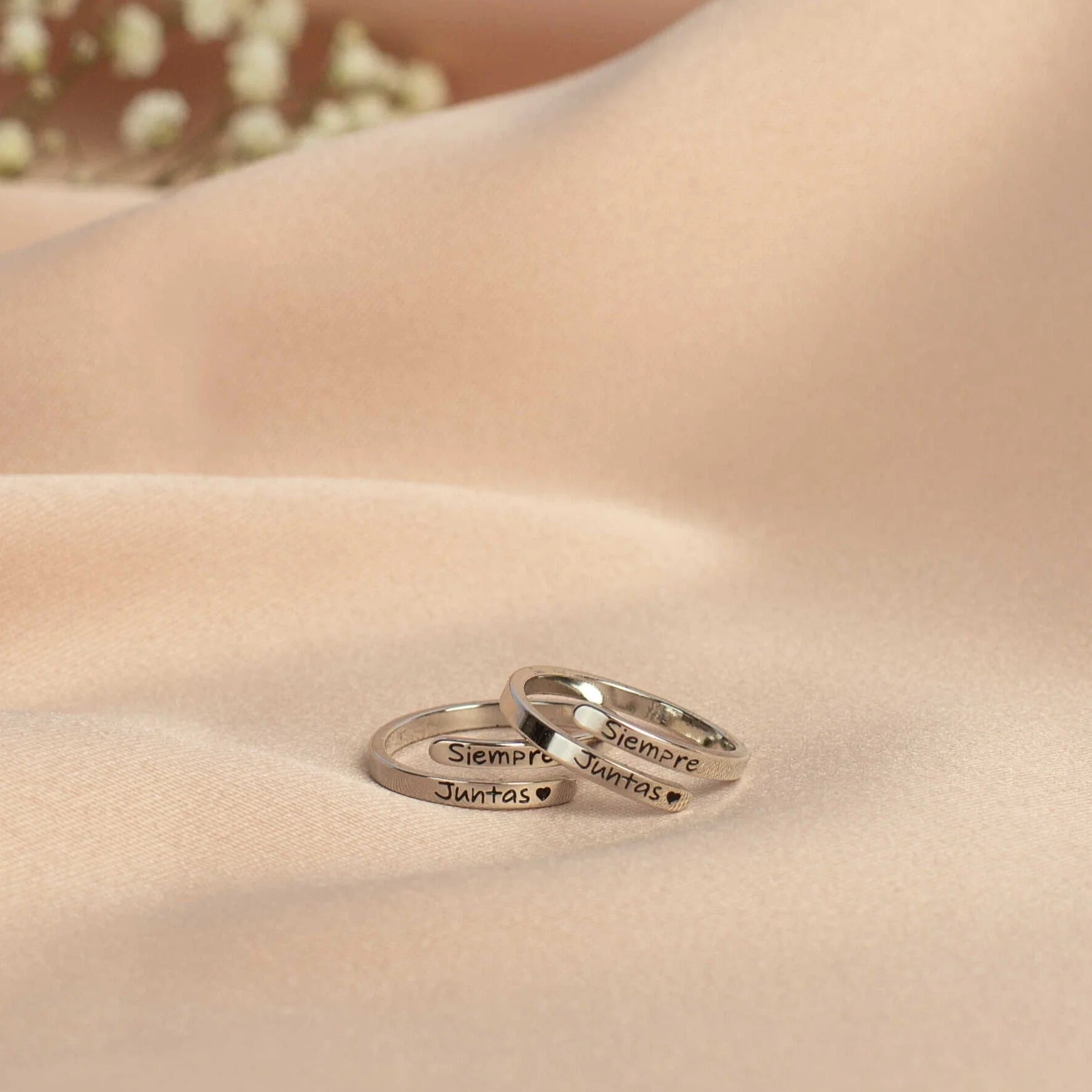 SIEMPRE JUNTAS PACK ANILLOS + TARJETA PERSONALIZADA